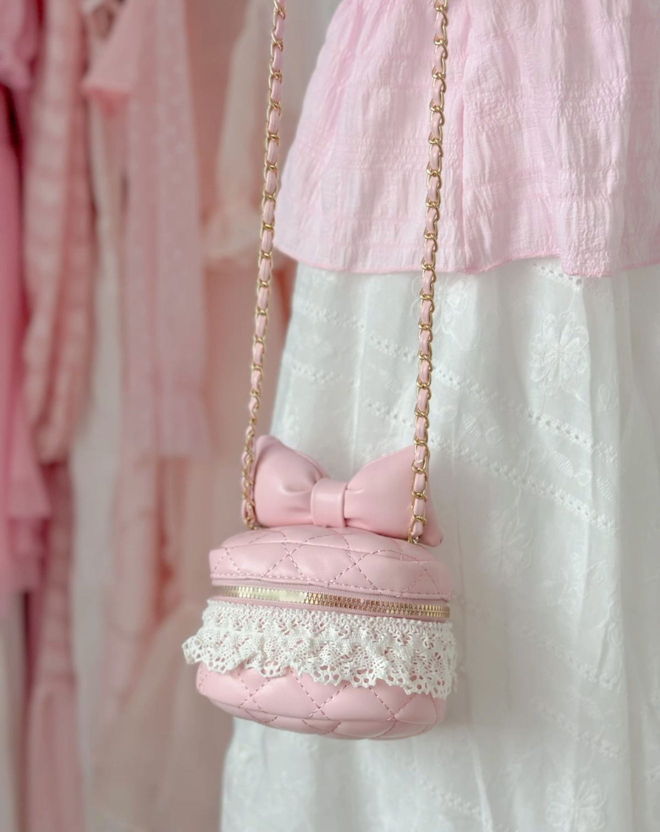 Bucket Box Handbag π